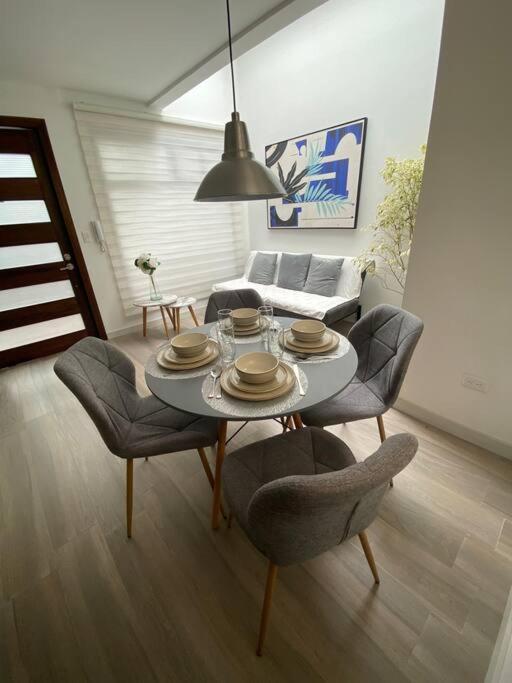 Modern Cozy * Cuenca
